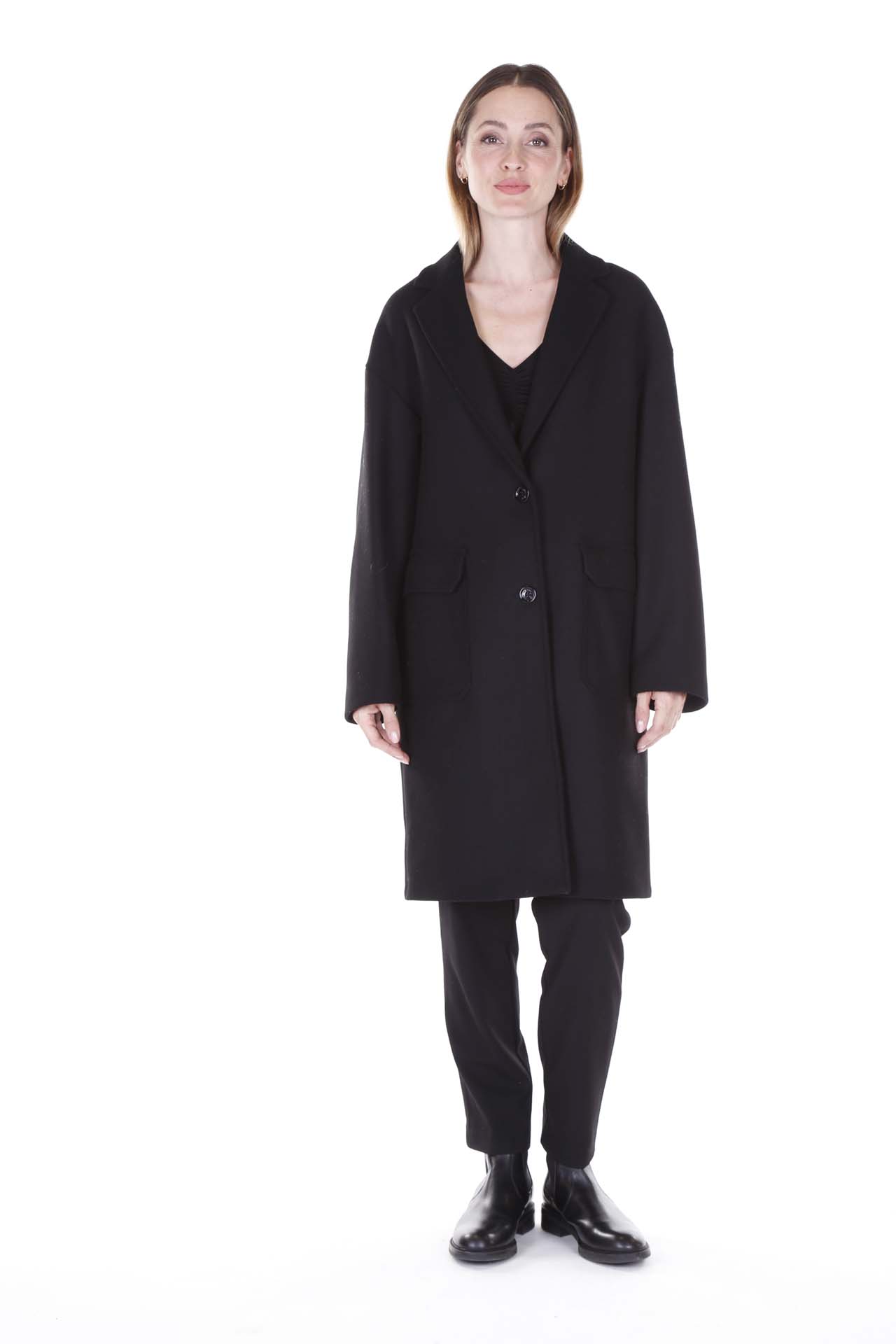 Moschino, Cappotto